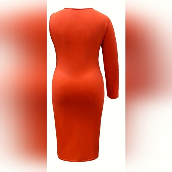Women's One-Sleeve Bodycon Twist-Front Dress - Picture 3 of 4